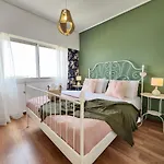 Capri Sea View One Bedroom Апартаменти *