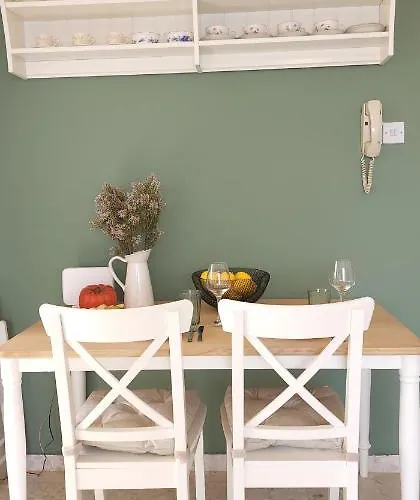 Διαμέρισμα Capri Sea View One Bedroom